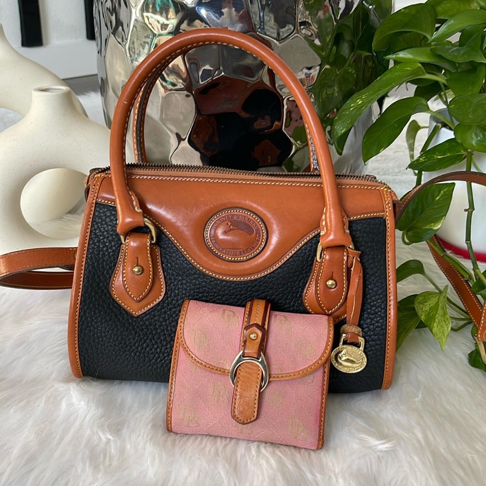 Vintage Dooney and Bourke All Leather Satchel Zipper Bag With Matching Wallet.